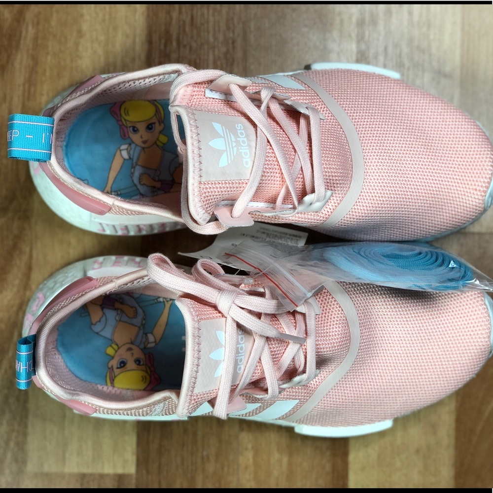 adidas Women's Light Pink and White Athletic Sneakers - Picture 6 of 13